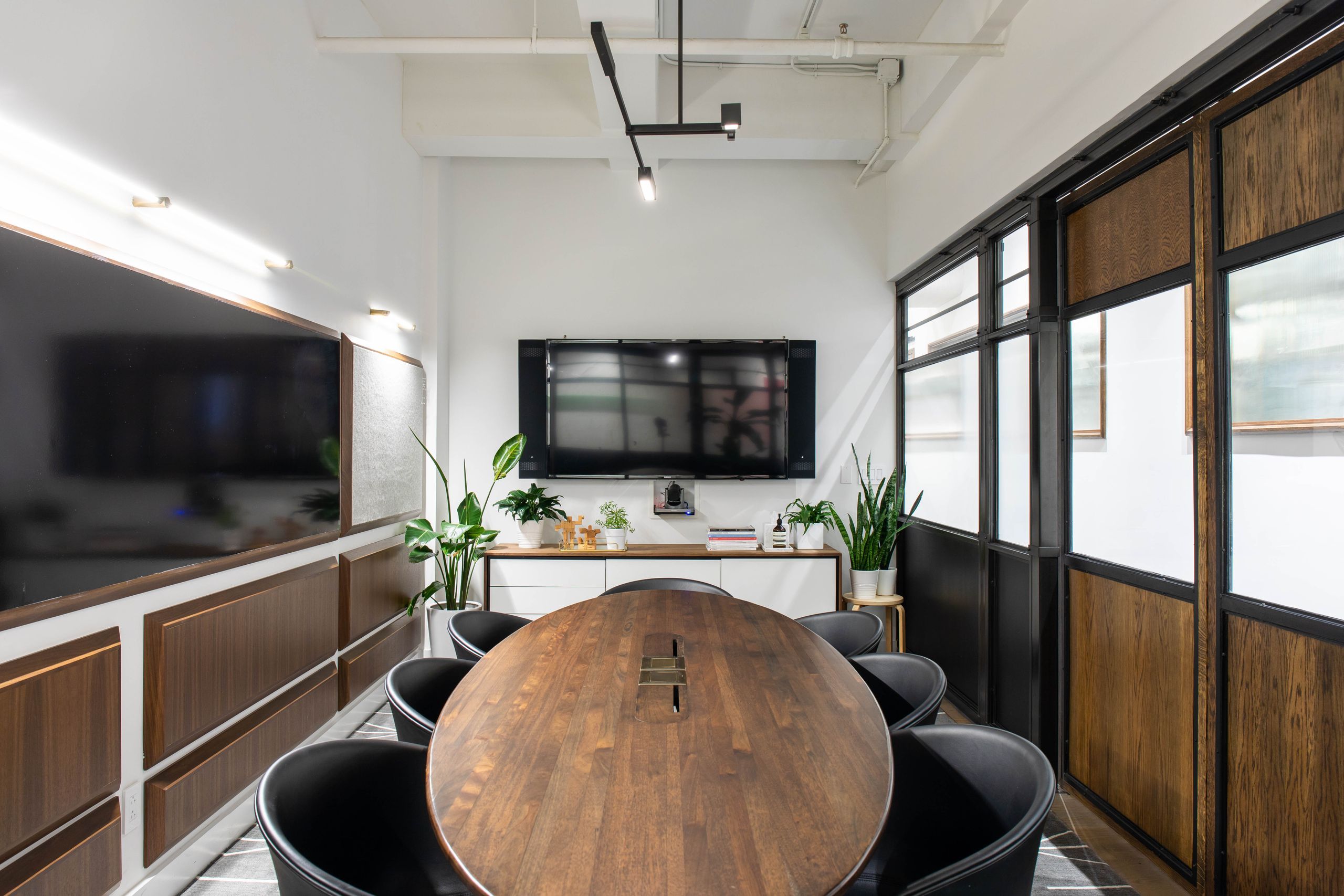 Gable work space Manhattan conference room